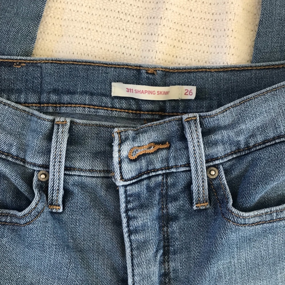Size 26 Shaping Skinny Jeans π - Picture 4 of 5